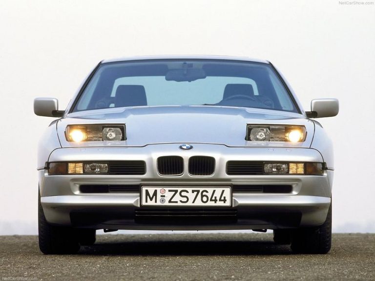 5 of the Best Cars with Pop up Headlights DAX Street