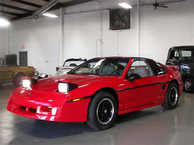 pontiac-fiero-