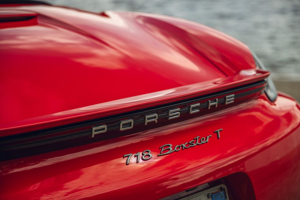 2023 Porsche 718 Boxster T
