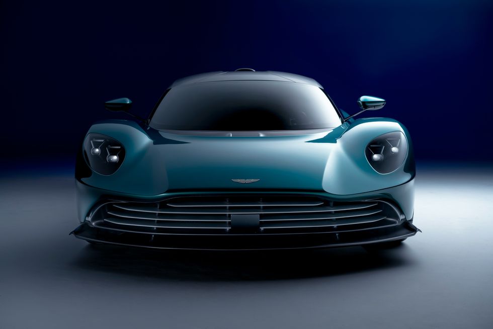 2024 Aston Martin Valhalla engine