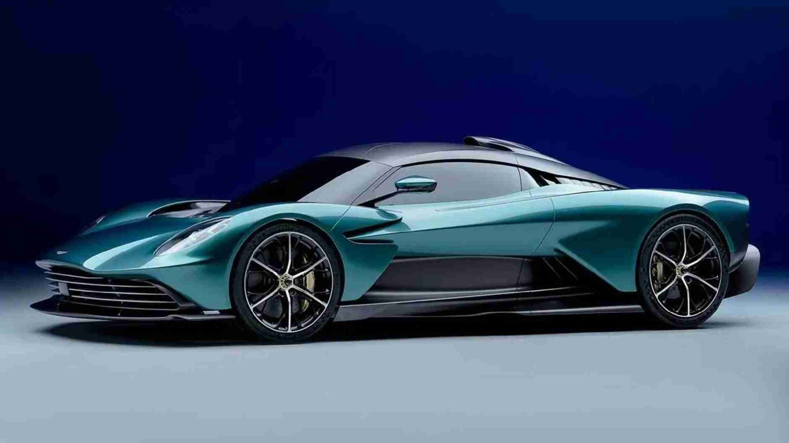 Aston Martin Vanquish 2024 Concept Andrei Paulita