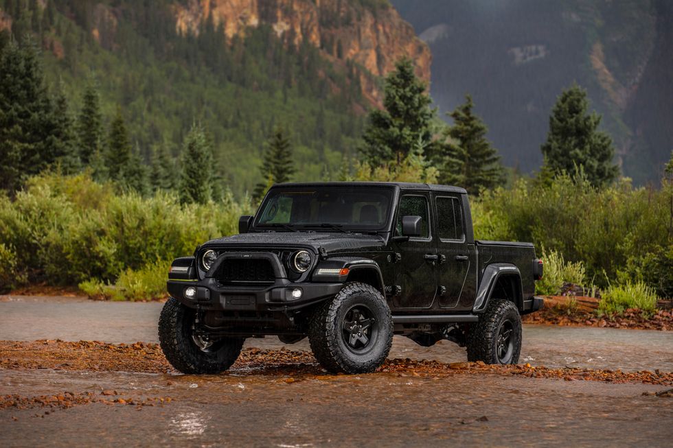 2024 Jeep Gladiator First Look Advanced Truck For Adventures DAX Street