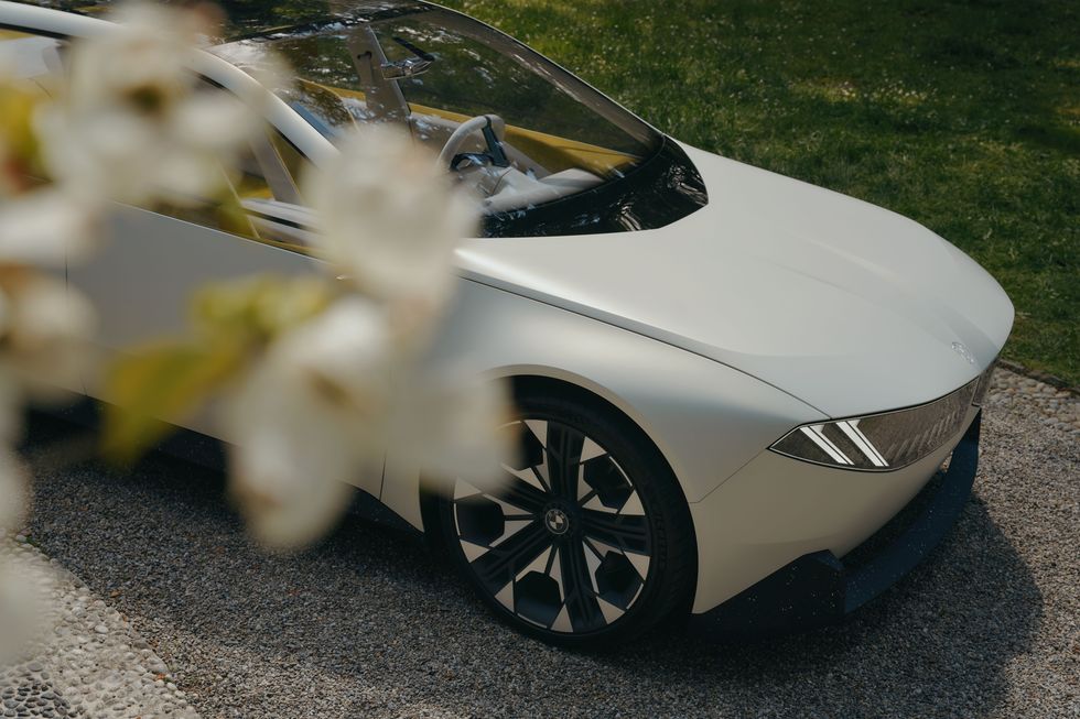 BMW Vision Neue Klasss interior