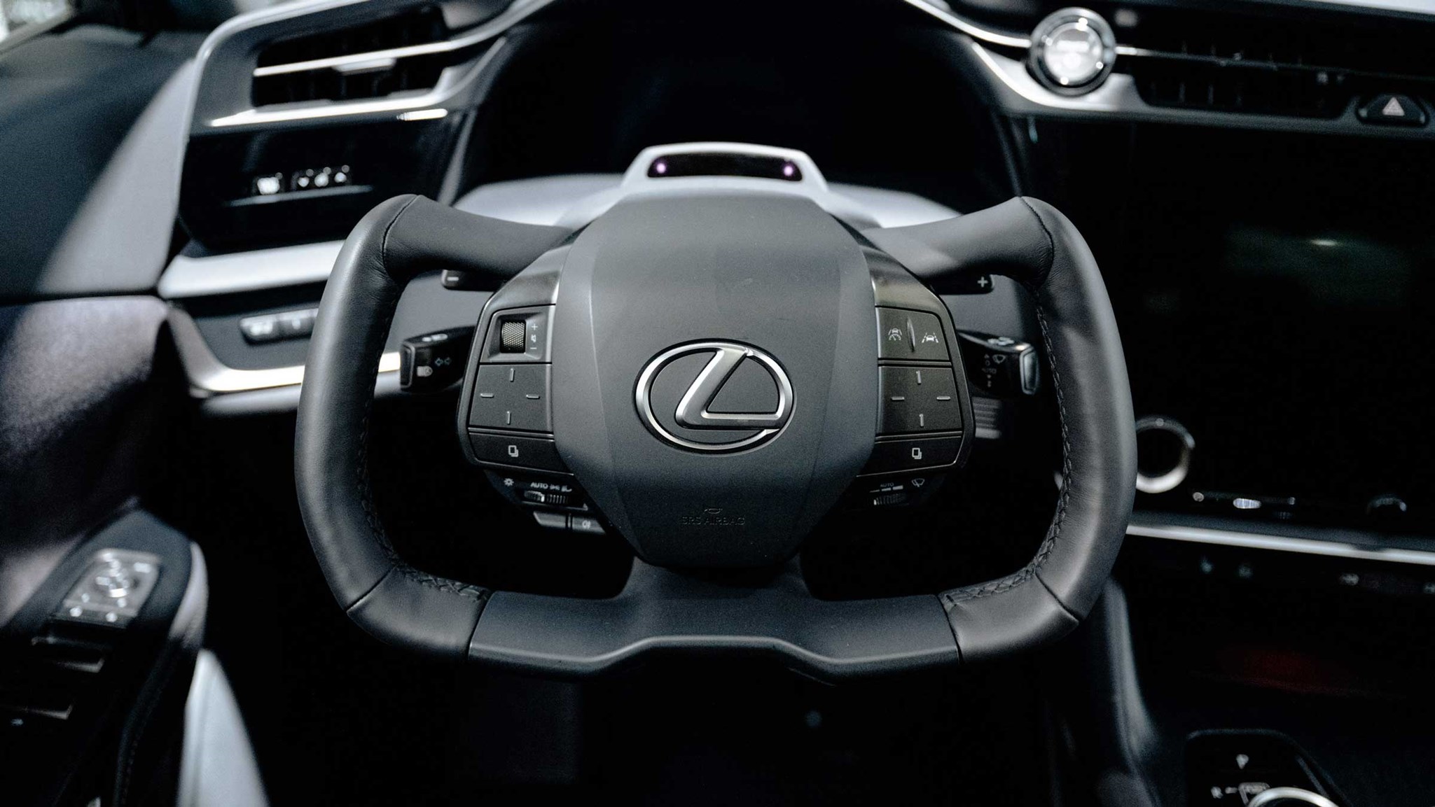 Lexus yoke steering design