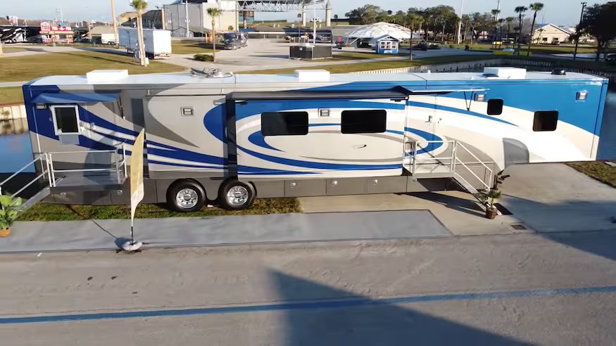 55-FT Big Rig Travel Trailer