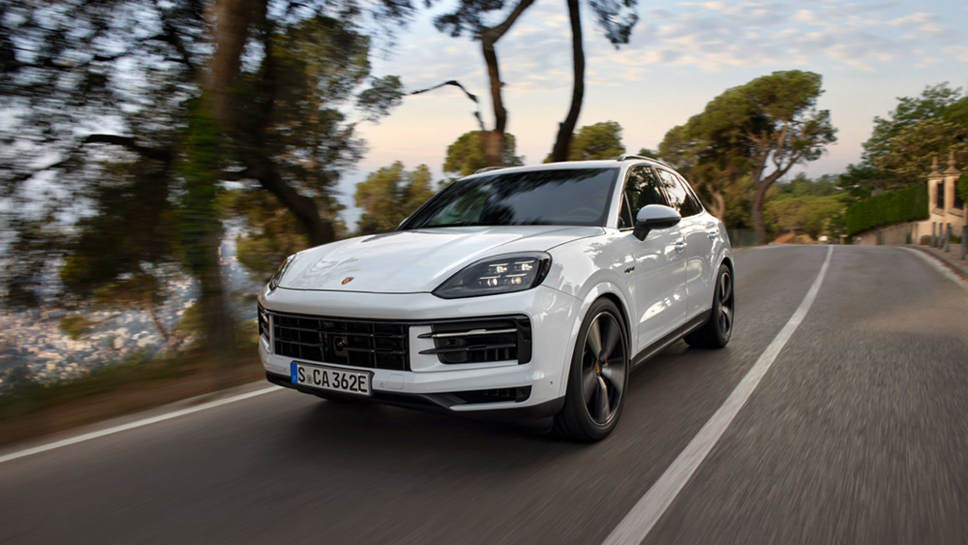 2024 Porsche Cayenne Turbo E-Hybrid