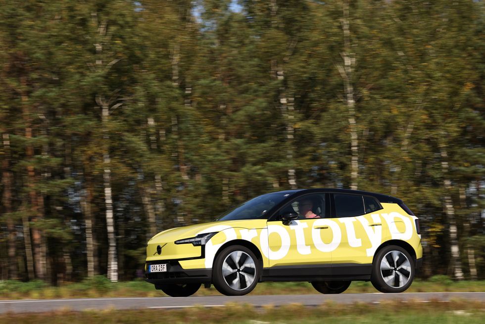 2025 Volvo EX30