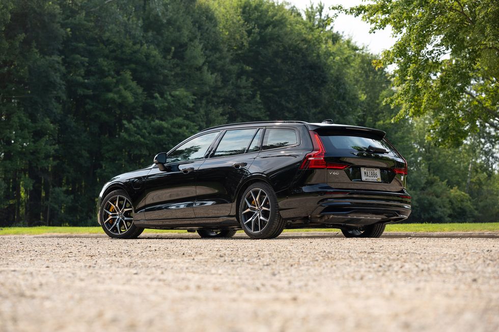 2024 Volvo V60 / V60 Cross Country Everything You need To Know DAX