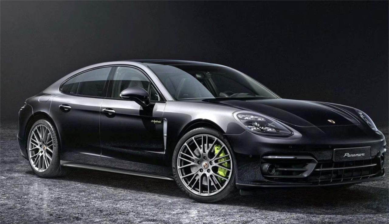 Porsche Panamera 2024