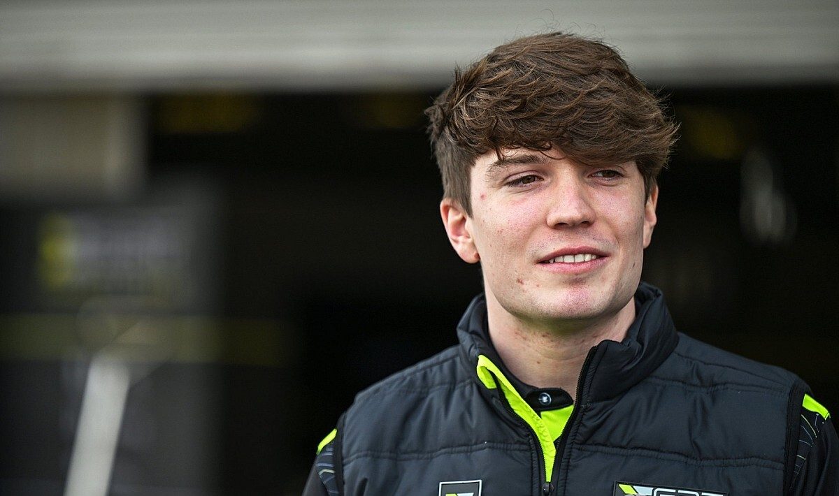 Ticktum to “try and smile” as ERT Formula E struggles loom