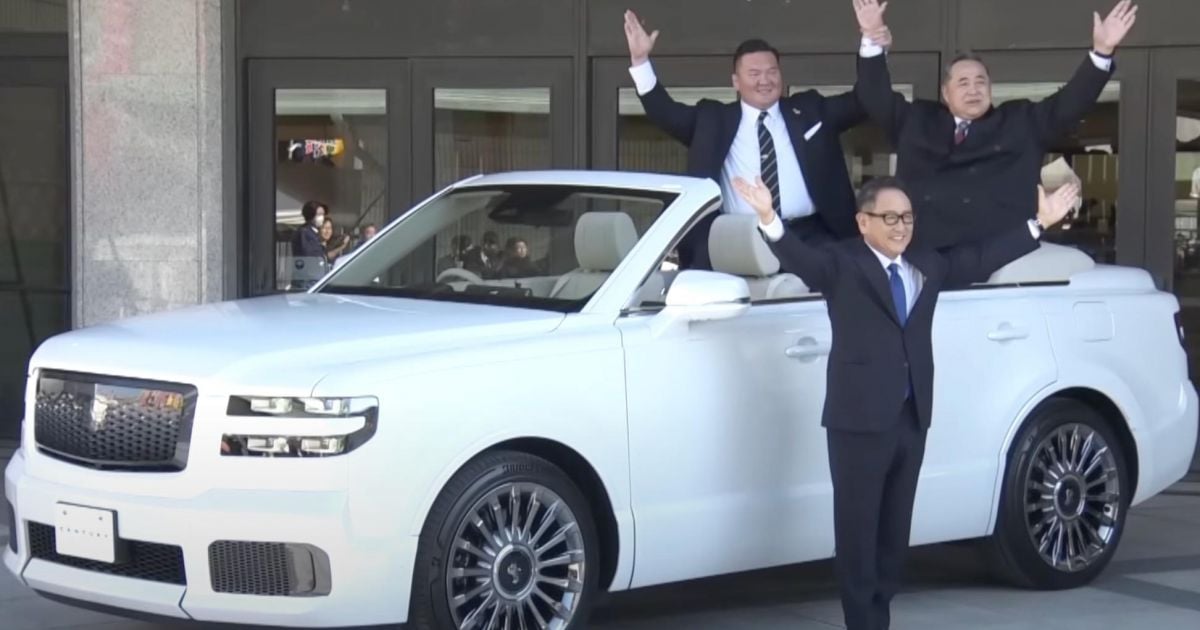 Toyota’s new luxury SUV getting put to the test by sumo wrestlers