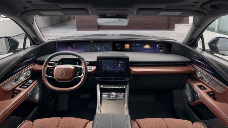Ford and Lincoln Digital Experience: Expect more big screens and connectivity