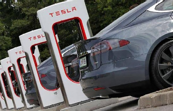Tesla Sees Profit Margin Shrinks In Q4 Of 2023