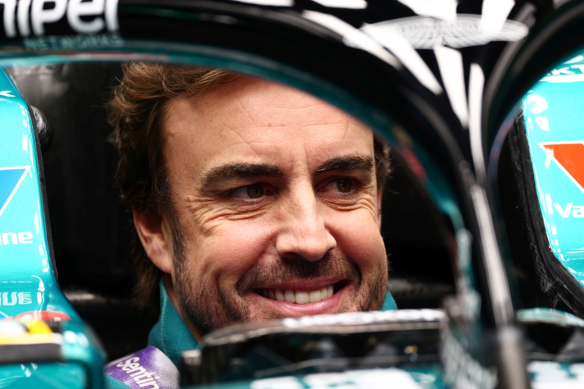 Alonso's Exemplary Leadership as the Unyielding Rookie Driving Aston Martin F1