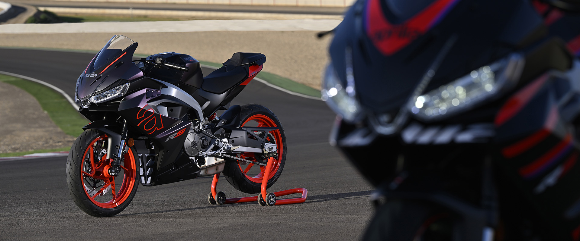 Exclusive First Glimpse of Aprilia RS457 in the UK with Danny