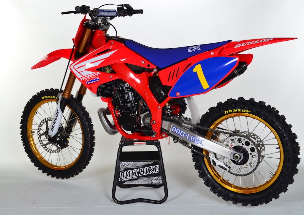 Motowhips Unveils the CR250R Tribute in Honor of David Bailey