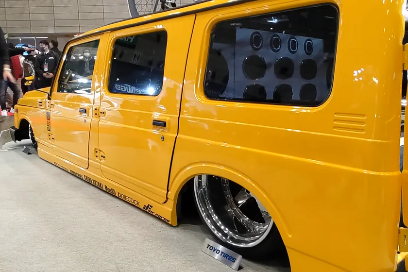 Two Suzuki Jimnys Transformed into a Lowered Hummer Masterpiece