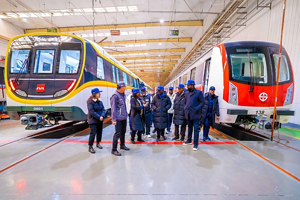 “Trains Checked, Payments Made” : Sanwo-Olu Completes Purchase Of Trains For Red, Blue Line Operations