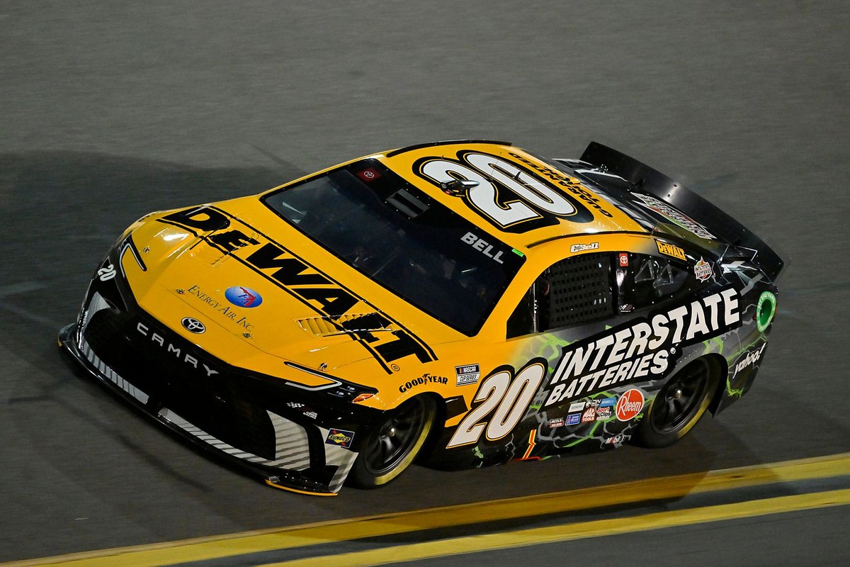 Daytona 500: Duel #2 marred by massive crash; Bell wins