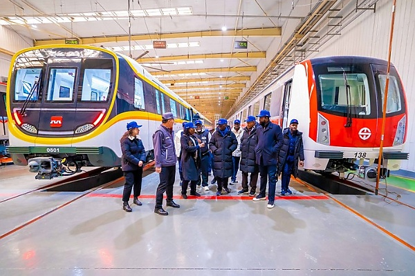 Sanwo-Olu Inspects Red Line Rail Ahead Of Presidential Launch On February 29th