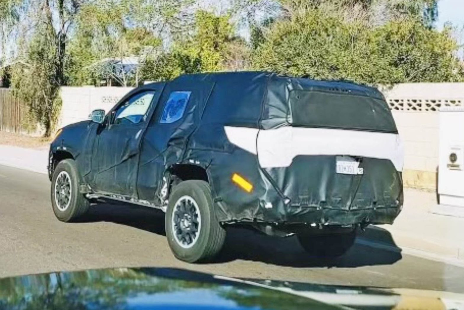 2025 Toyota 4Runner: Off-Road Prototype Spy Shots & Engine Speculation - DAX Street