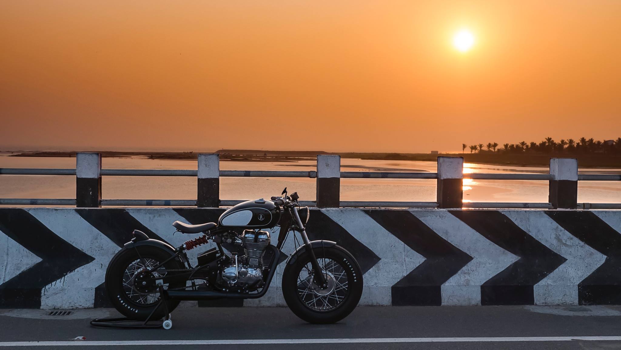 Custom Motorcycle Transformation: KR Customs' Bobber Masterpiece