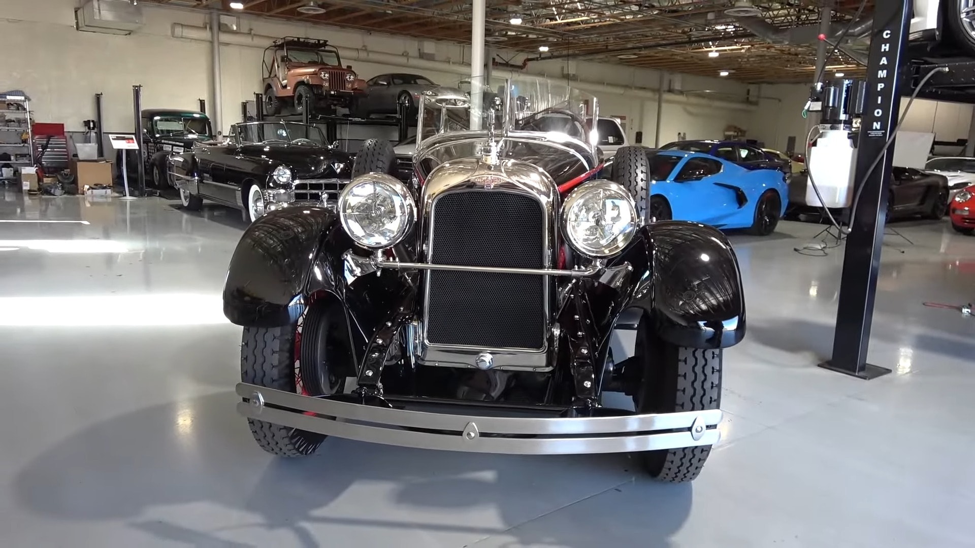 Duesenberg: Automotive Excellence of the 1920s Revealed in Restored Classic