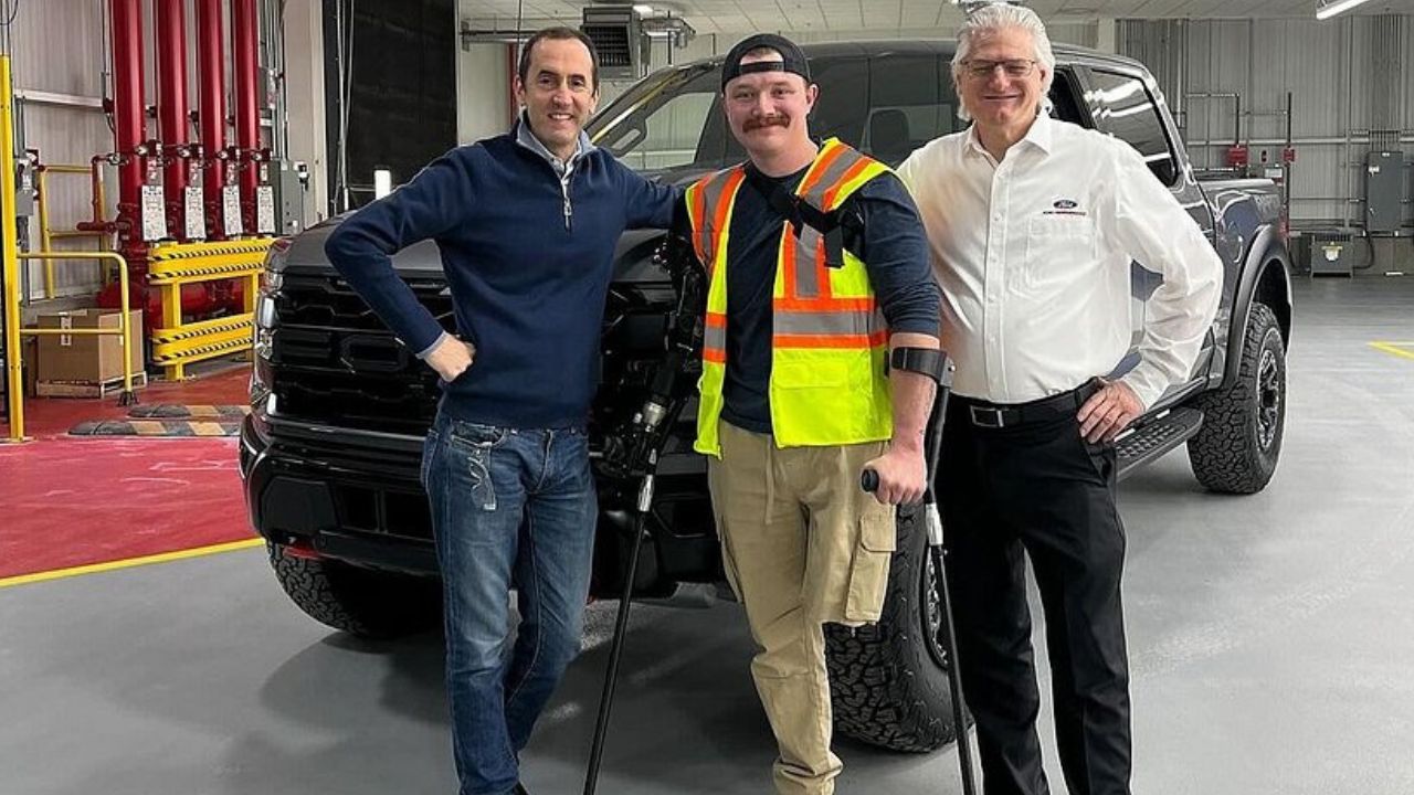 Ford Honors Marine Hero: 2024 F-150 Raptor R Gifted After Crash