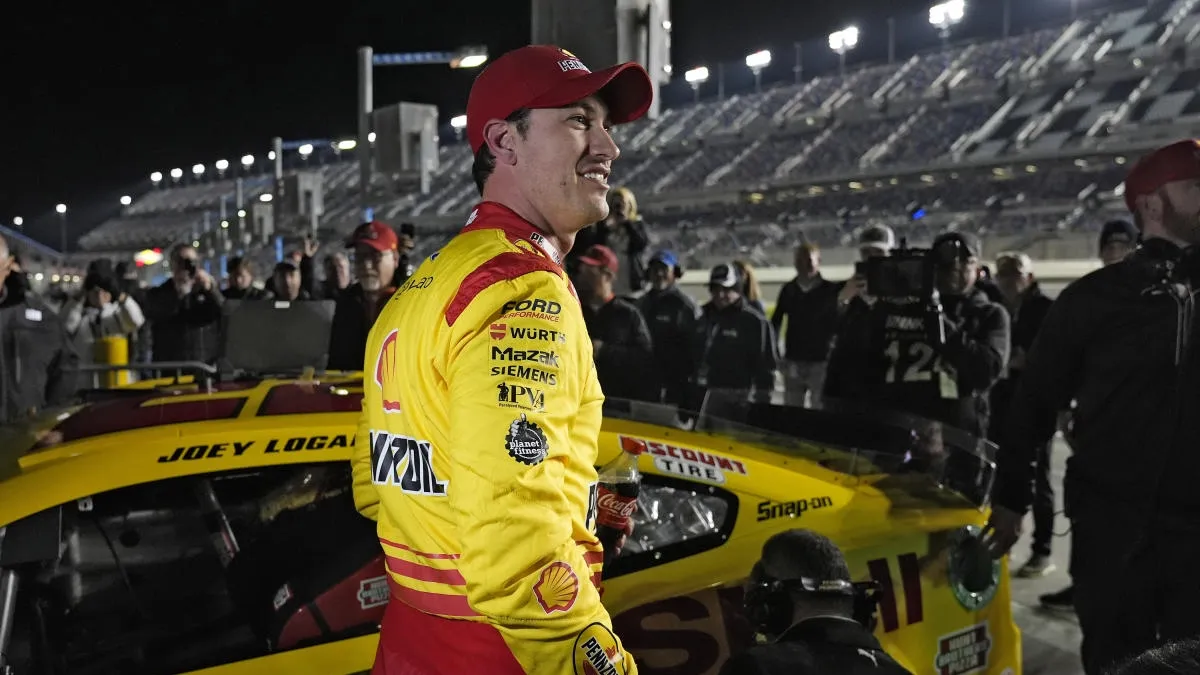 Joey Logano Secures Daytona 500 Pole with Ford Dominating Front Row