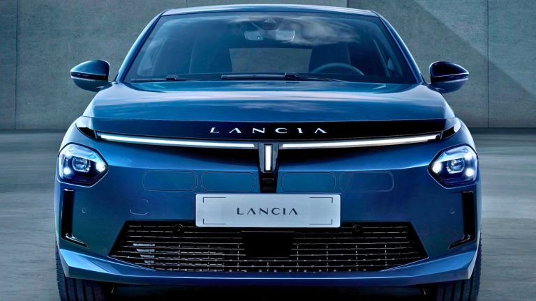 Lancia Ypsilon: Elegant Electric Hatchback Revival