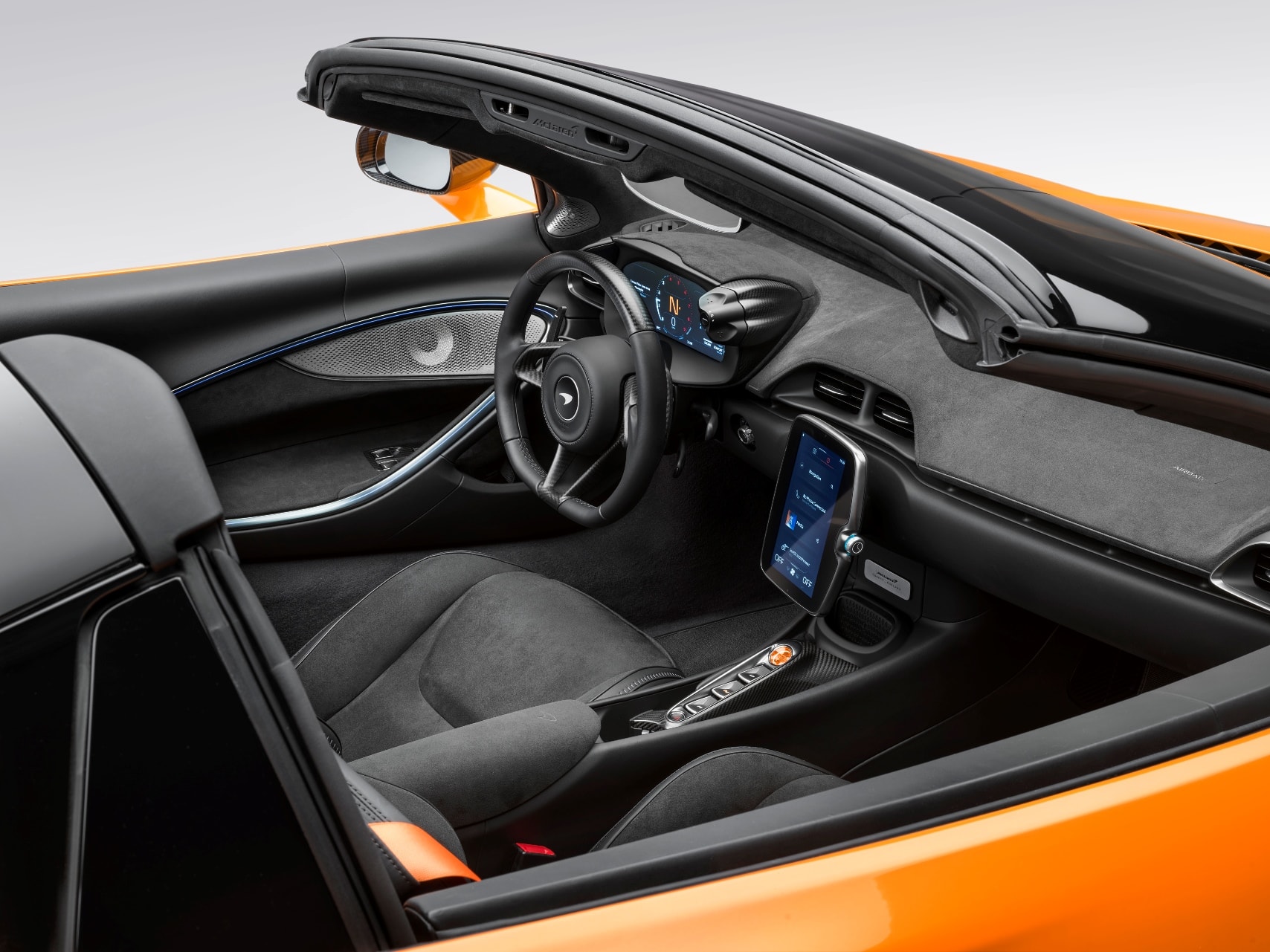 McLaren Artura Spider: Lightweight Hybrid Supercar Evolution