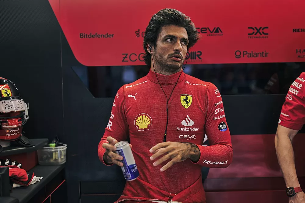 Sainz's Future in the Wake of Hamilton's Surprise Move to Ferrari in F1