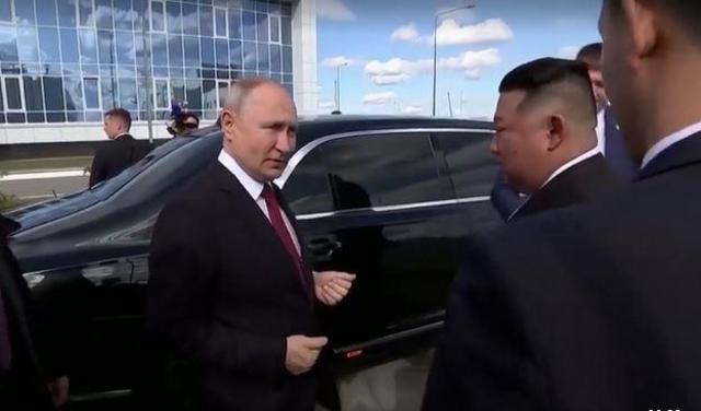 Vladimir Putin Presents Russian-Made Aurus Senat Limousine to North Korea's Kim Due to Personal Preference