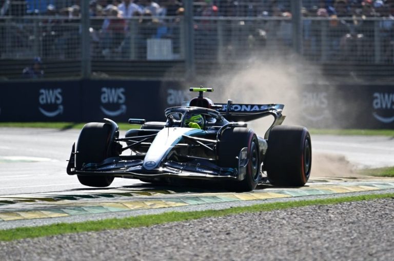 Mercedes’ F1 set-up changes “massively backfired”