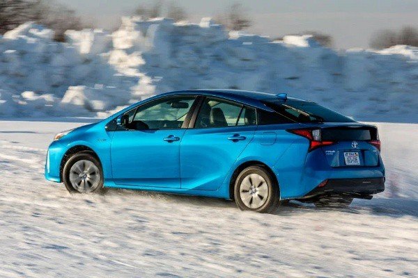 PHEVs Records Better Sales Than EVs In The Month Of February