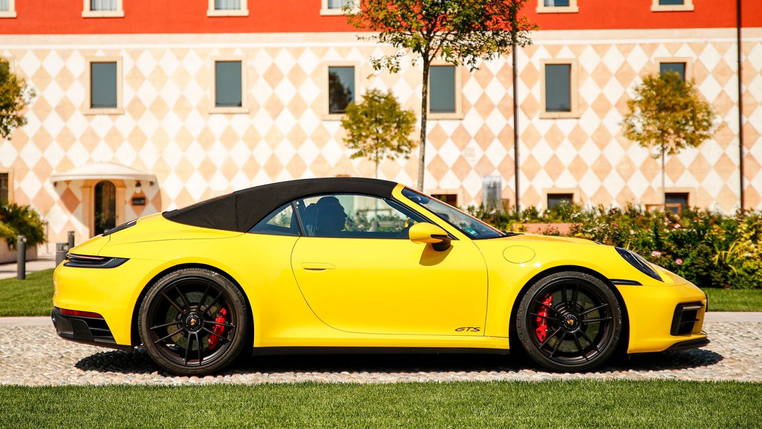2024 Porsche 911 Carrera GTS Cabriolet Pricing, Specs and Why you