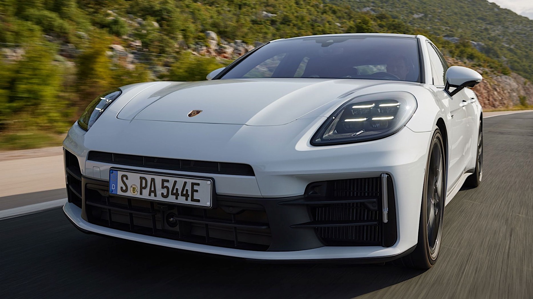 2024 Porsche Panamera Redefining Performance and Luxury