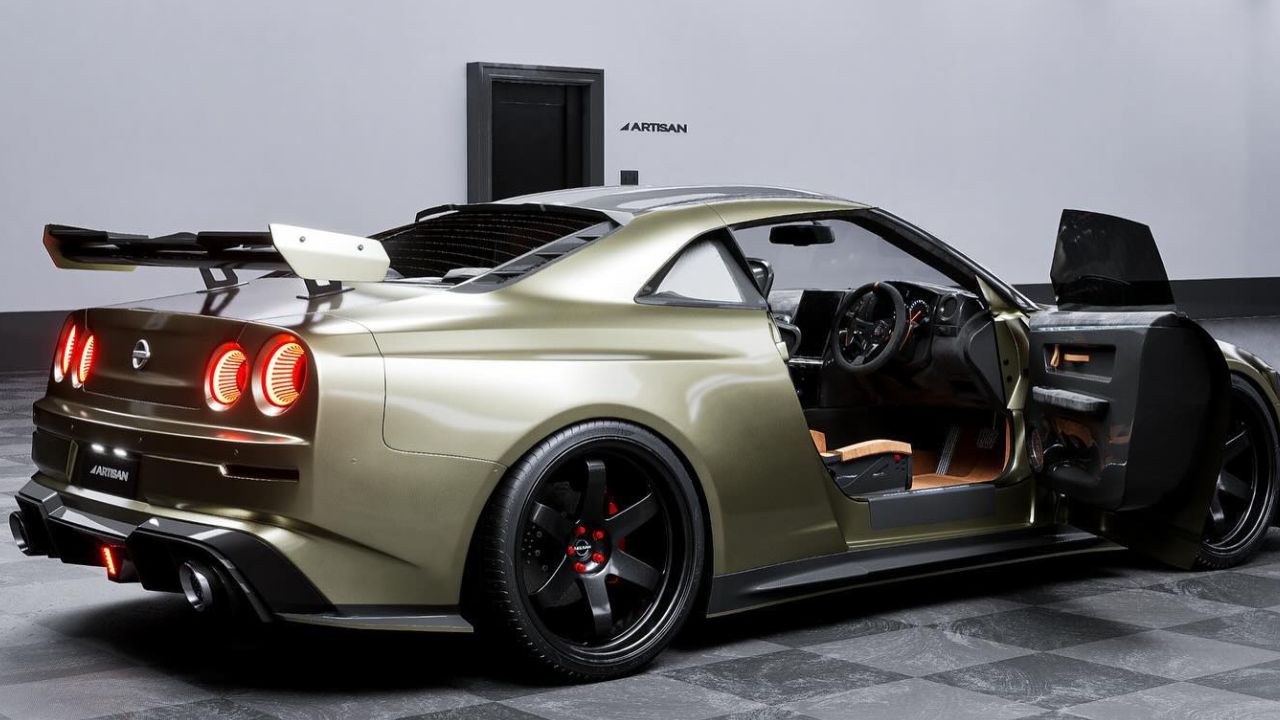 Artisan Nissan GT-R Reviving Timeless Design