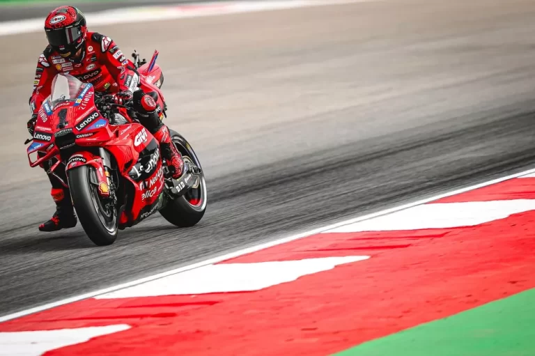 Bagnaia's Qualifying Crash & Vinales' Triumph MotoGP Sprint Race Recap