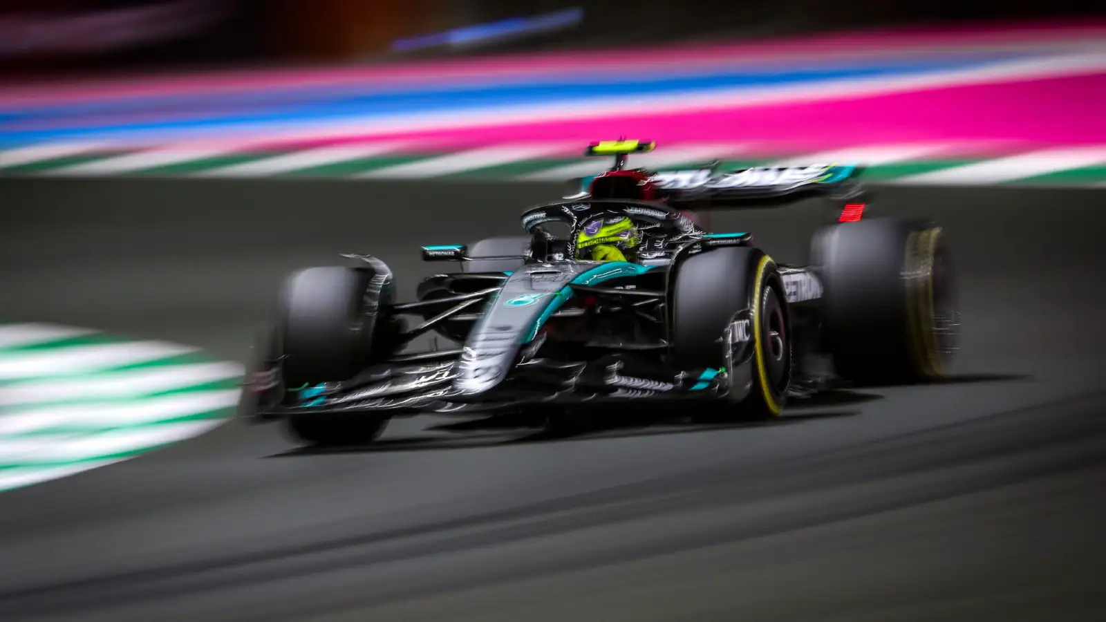 Hamilton gets a warning, Mercedes fined for blocking during Saudi F1 practice