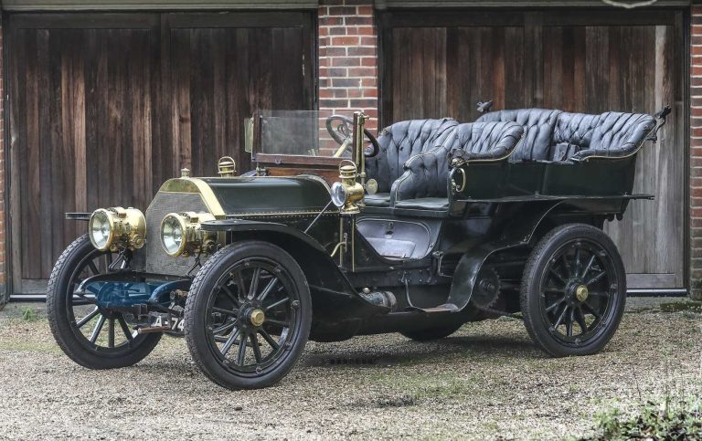 Historic 1903 Mercedes-Simplex 60 HP 'Roi Des Belges' Fetches Record Auction Price