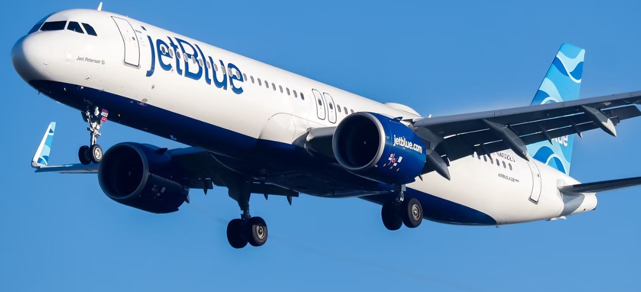 JetBlue Unveils JFK Terminal 5 Skywalk Enhancing Travel Experience