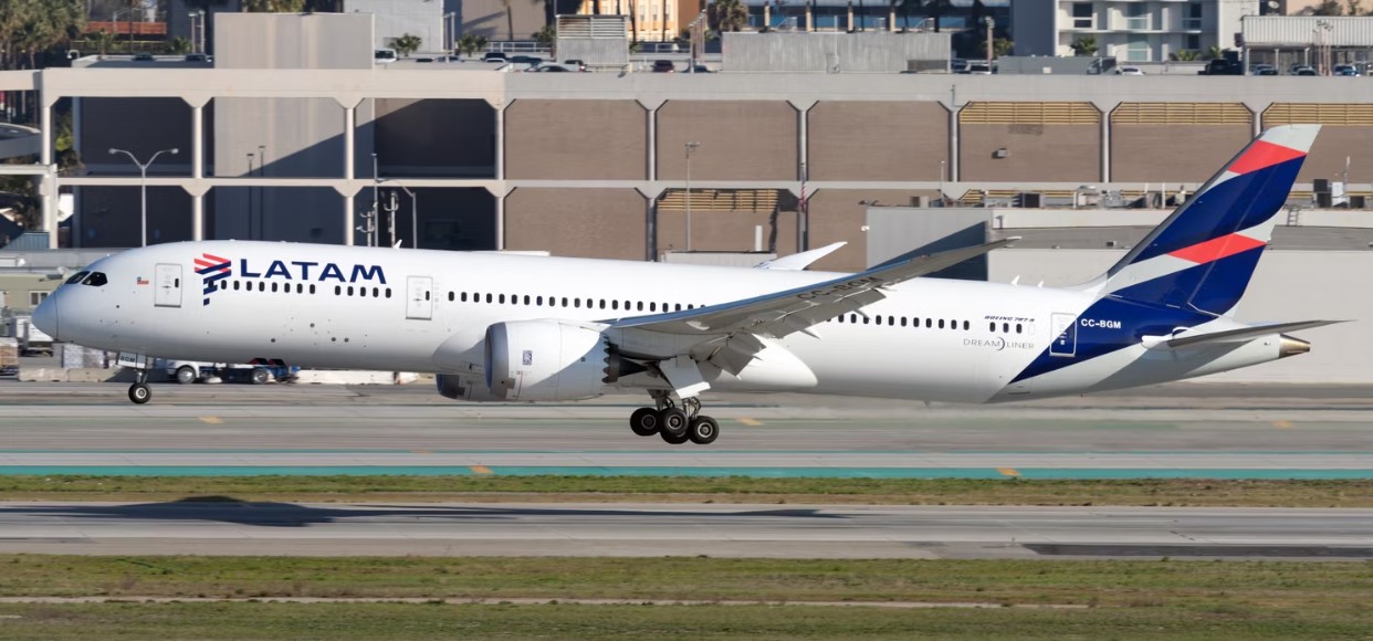 LATAM Airlines Incident Passenger Injuries on Sydney-Auckland Flight
