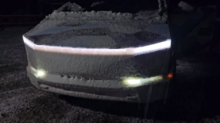 LED Headlight Woes Tesla Cybertruck Snow Accumulation 1