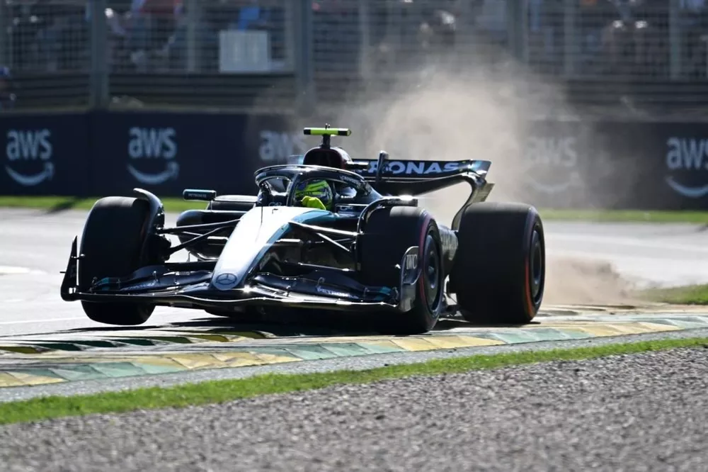 Mercedes' Determination in Melbourne Overcoming Obstacles