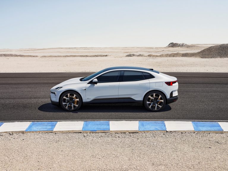 Polestar 4 Leading Electric Performance Crossovers