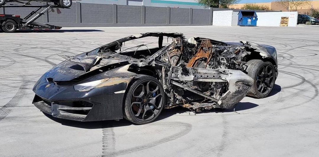 Rare Huracan Find Salvageable LP 580-2 V10 Supercar After Fire