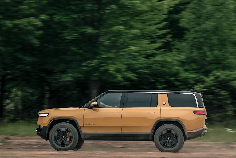 Rivian's Unbeatable Deals Lease or Buy the R1T and R1S Now