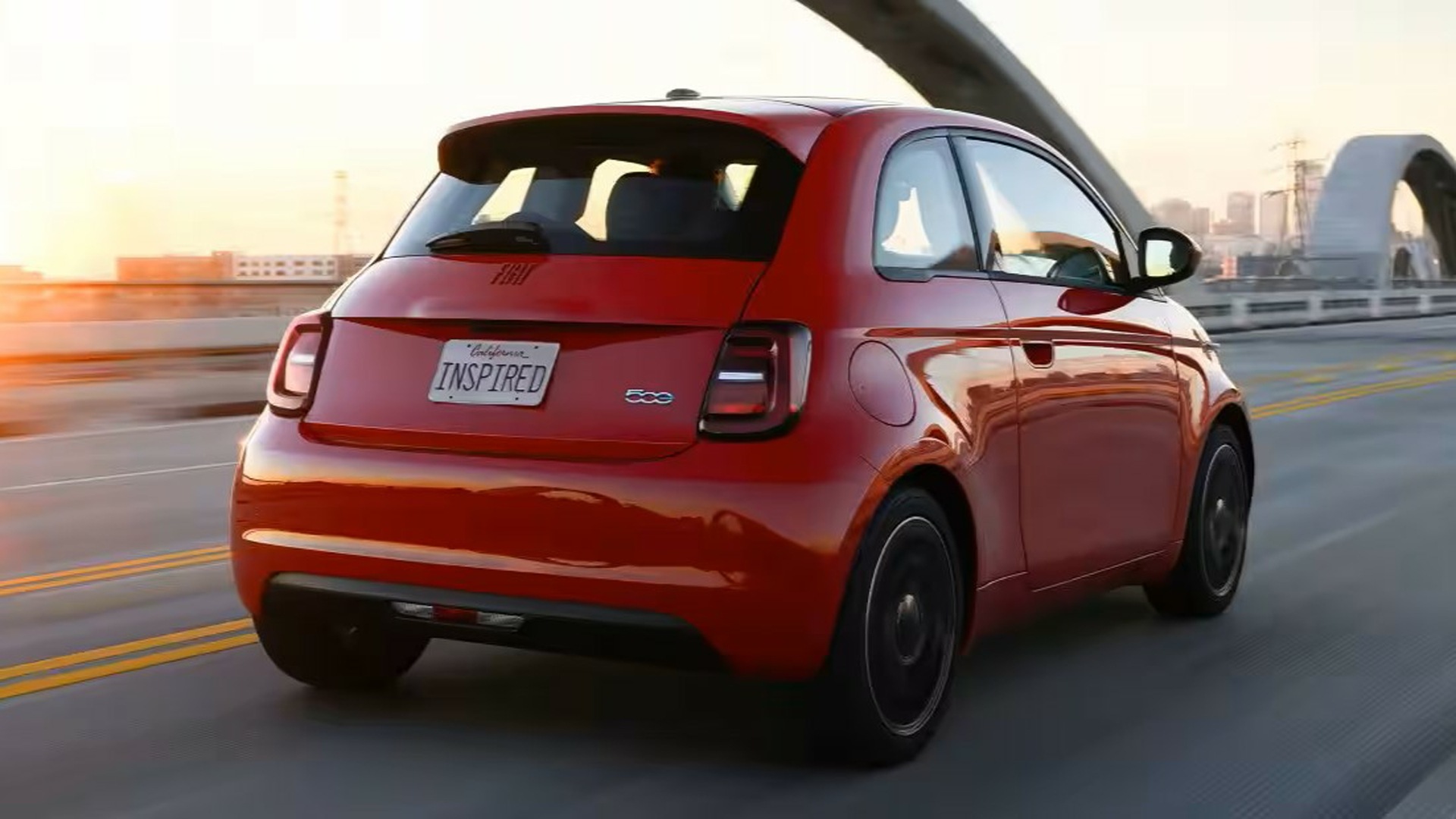 The Rear Of The Fiat 500e RED