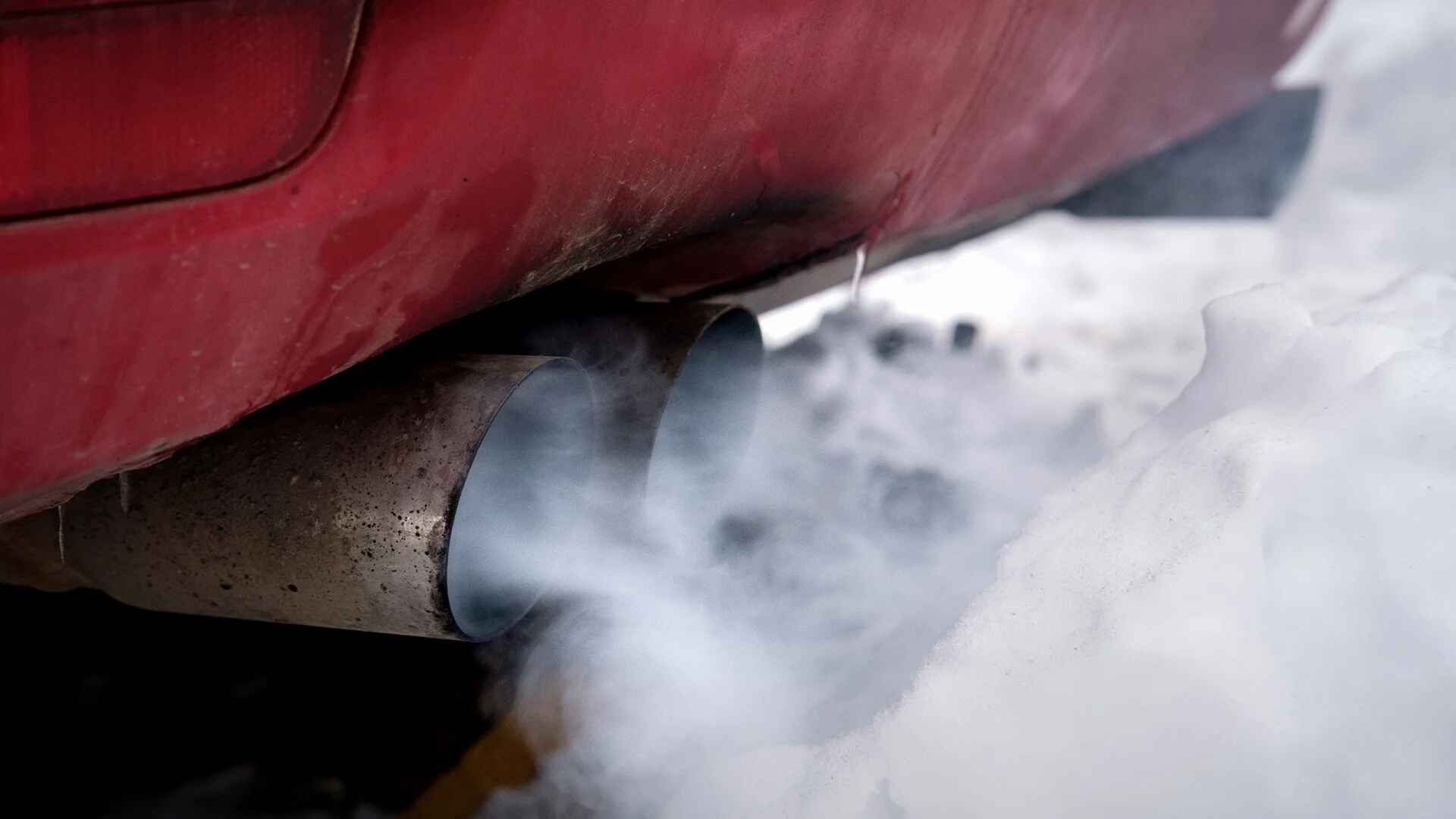 Vehicle Exhaust Smoke